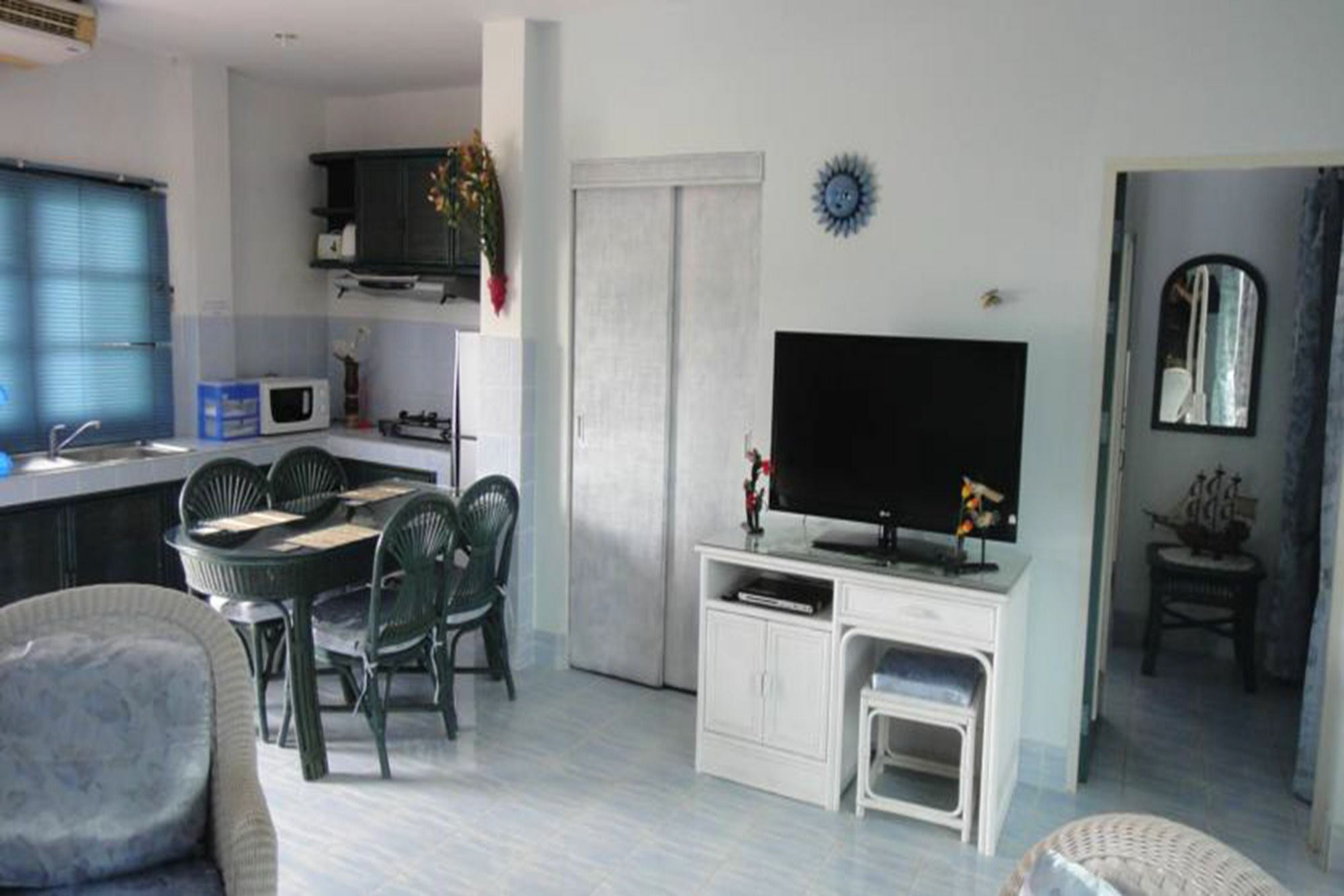 Patong Sunbeach Mansion Eksteriør bilde