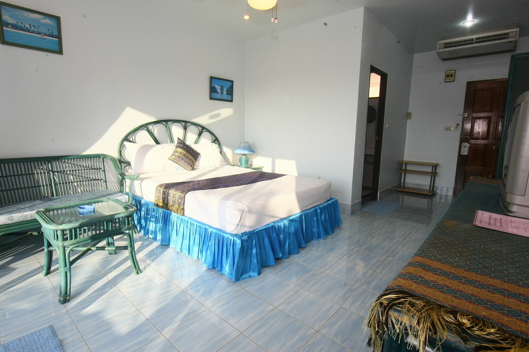 Patong Sunbeach Mansion Eksteriør bilde